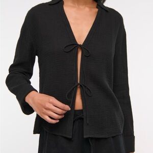 NWT Abercrombie & Fitch Long-Sleeve Oversized Tie-Front Gauzy Shirt - size L